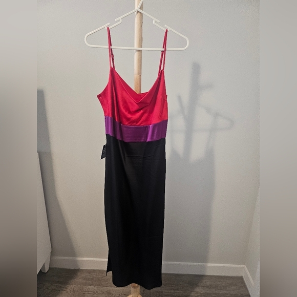 Express Red, Pink, and Black Midi Skirt - Picture 4 of 5